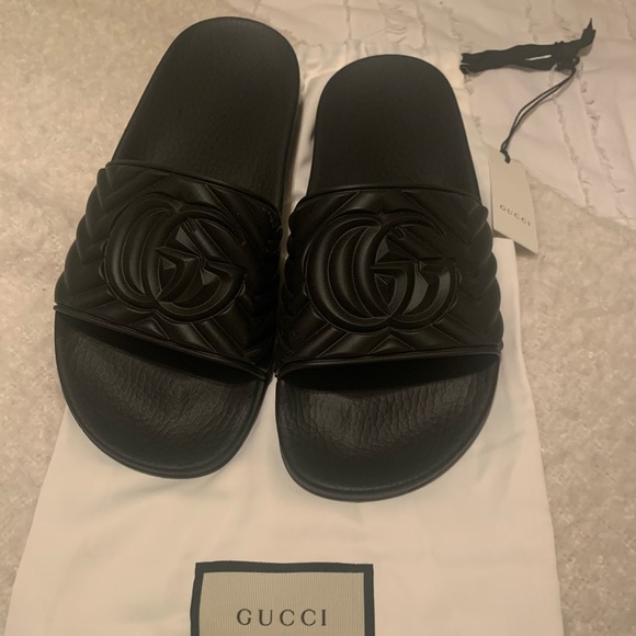 mens gucci matelasse slides